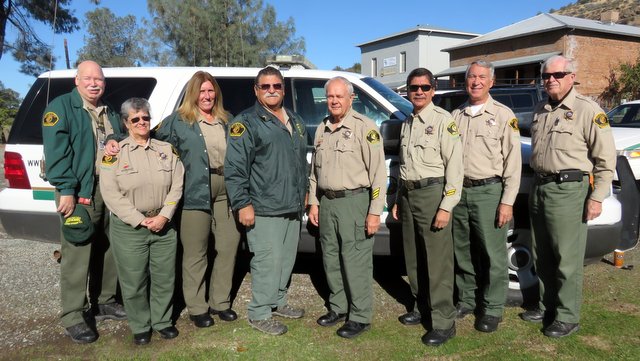 Sheriff Volunteers Help At Veteran’s Day Parade