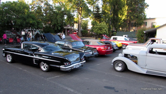 Bring Your Rolling Art To Murphys Classic Car Nights