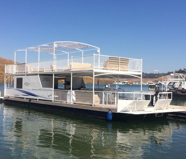 Make Father’s Day Special At New Melones Lake Marina