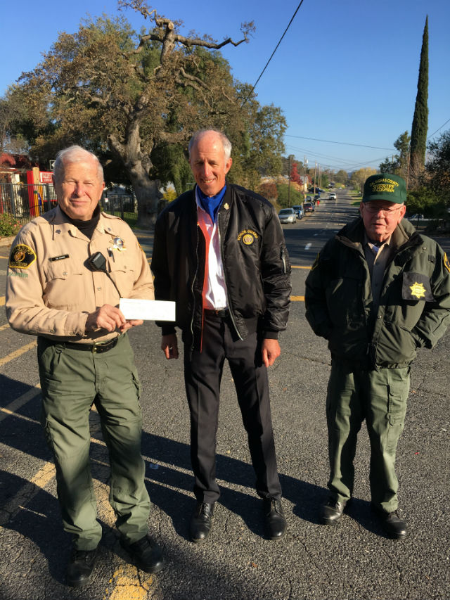 Calaveras County Sheriff Volunteer Unit Receives Gift  From Stockton Bicycle Club