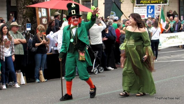 Murphys Irish Day 2019 is Saturday, March 16!  Get Ready for Great, Green Enjoyment!  (Video & Photos from 2017 to Whet Your Appetite !)