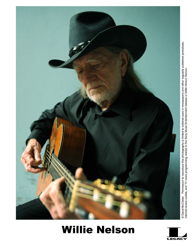 Willie Nelson & Kacey Musgraves To Perform Ironstone Amphitheatre