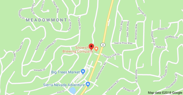 Traffic Update….Minivan Into Tree Near Pine Dr / Country Club Dr