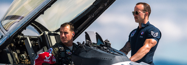 Maj. Stephen Del Bagno Was Thunderbird Pilot Who Perished in Crash Yesterday