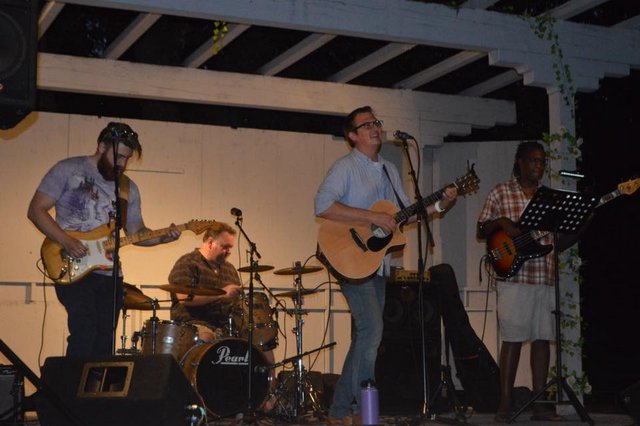 Grover Anderson & The Lampoliers at Camp Connell General Store’s Beer Garden.
