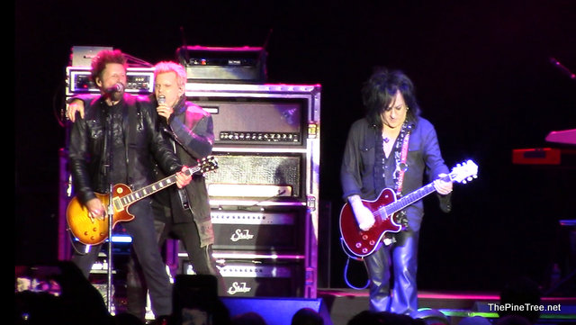 Billy Idol Brought His “Rebel Yell” To Ironstone & Had Many Yearning for a “White Wedding” on Saturday Night