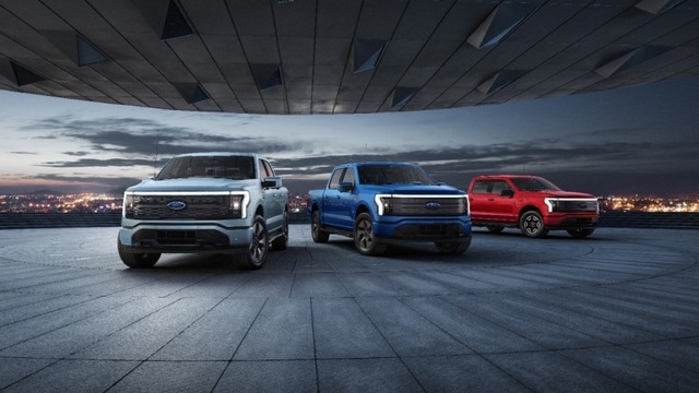 Ford Launches All-Electric Ford F-150 Lightning!  Reserve Yours from Sonora Ford Today!
