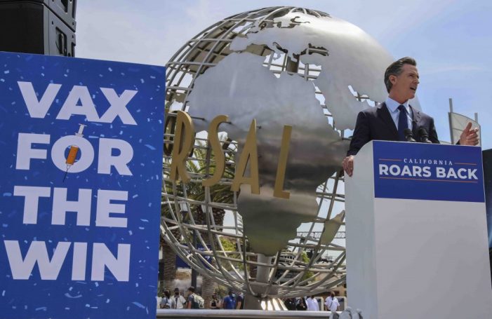 At Universal Studios Hollywood, Governor Newsom Ushers in State’s Full Reopening and Draws $15 Million in Vax for the Win Grand Prizes