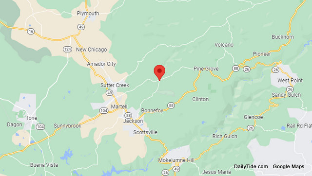 Traffic Update….Possible Injury Vehicle Off Roadway Collision near Ridge Rd / New York Ranch Rd