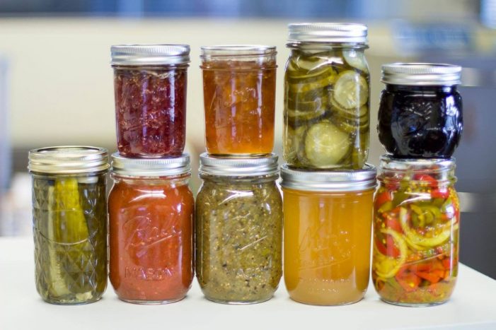 Chutney & More on Tap for UCCE Master Food Preservers Class