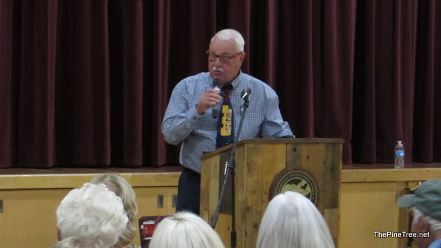 The Community Comes Together to Dedicate the Tom Eising Gym at Avery Middle School