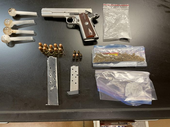 Traffic Stop Leads to Two Arrests on Gun Charges