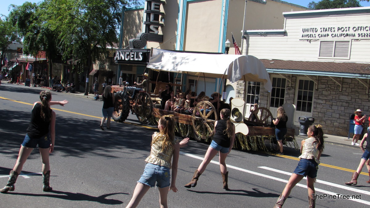 FrogJumParade24 (18)