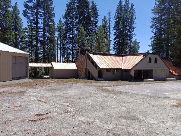 Your Mountain Lodge, Destination Restaurant, Company or Family Retreat Awaits! Enormous Potential!! Value Priced at Lucky $777K Your Mountain Lodge, Destination Restaurant, Company or Family Retreat Awaits! Enormous Potential!! Value Priced at Lucky $777K