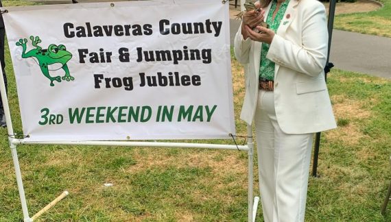 Senator Marie Alvarado-Gil Welcomes Media to Capitol Frog Jump Tradition