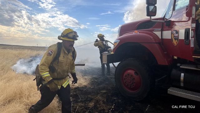 Lightning Strikes Along Base of Foothills Light Multiple Fires