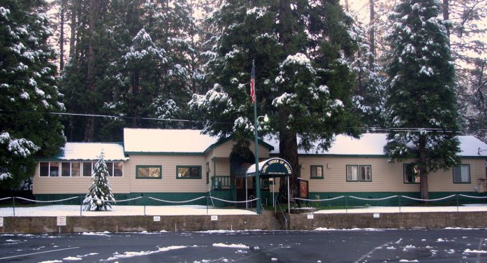 Free Community Thanksgiving Dinner