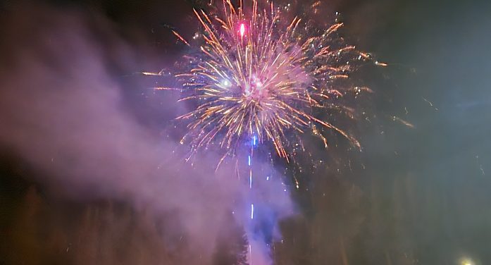 New Year’s Eve Celebrations in Bear Valley!  Music, Food, Fireworks & More!!