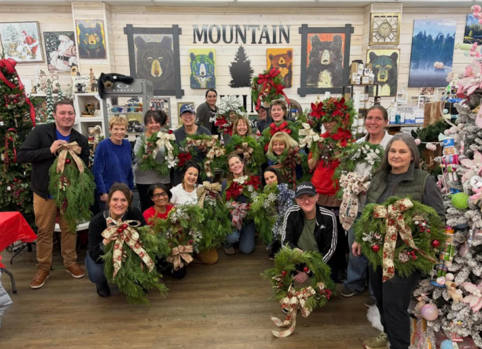 Arnold Ace Home Center Thanks Everyone Who Attended Their Holiday Classes