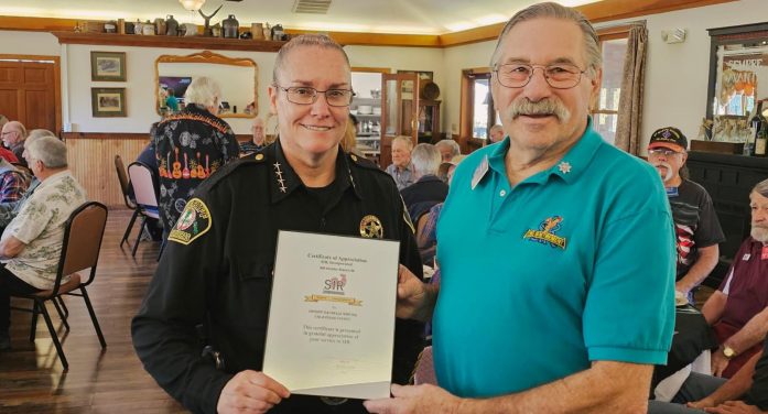 Sheriff Connects with SIR Members at Luncheon.