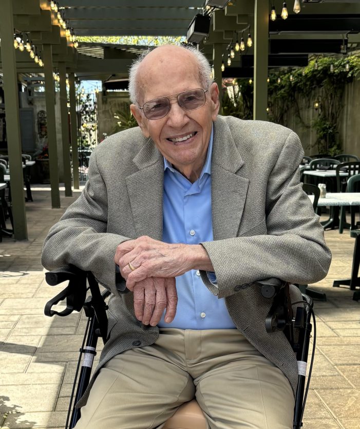 Bradley Celestino Pecchenino 1929 – 2026 