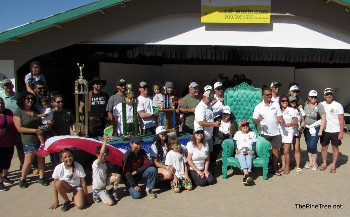 88 Years Young Lillian Fasano Jockeyed Fuzzy the Frog to Victory in Frog Jump Finals.  Full Video & Finals Photos!