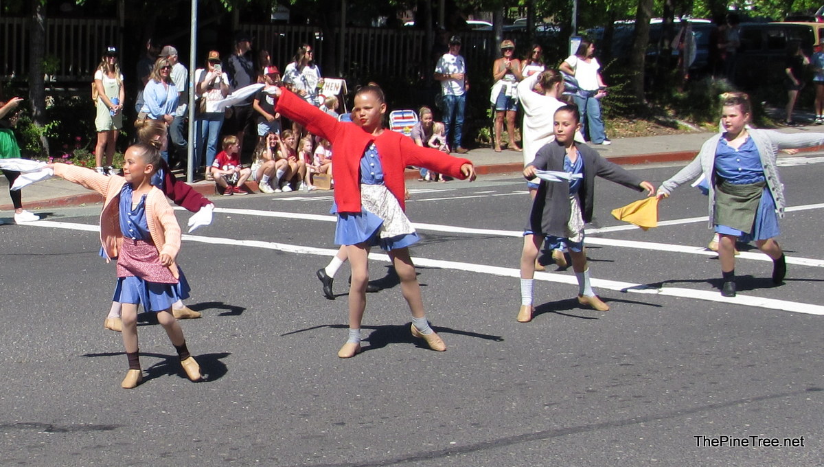 FrogJumpParade26 (20)